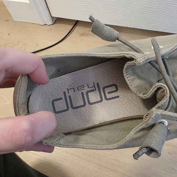 Hey Dude Gray White Slip On Casual Lightweight Wendy Loafer Flats Size 7 - Picture 7 of 8